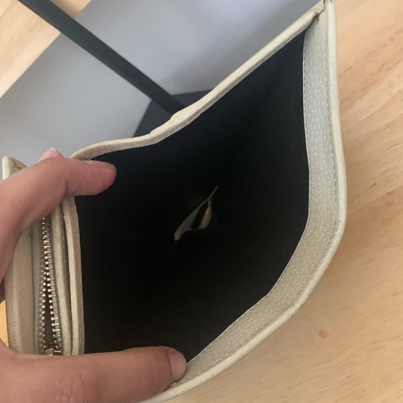 Gucci Supreme GG Canvas Snap Wallet with Biege Trim - Picture 10 of 10